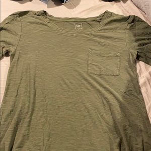 GAP tee